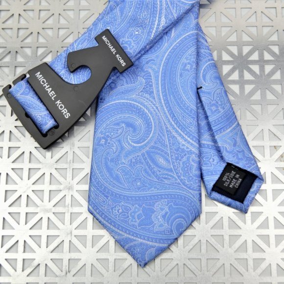 NWT 100% Silk MICHAEL KORS Petal Textured Tie - Picture 2 of 3